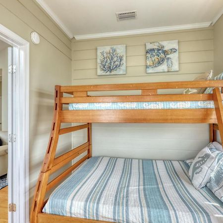 Villa Delphinus - Beachfront! And Pet Friendly! Feel The Ocean Breezed And Hear The Waves Lapping Right At Your Doorstep! Home Dauphin Island Zewnętrze zdjęcie